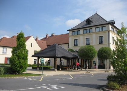 Disney hotel boeken tijdens de voorjaarsvakantie! Gratis parkeren en gratis shuttle service